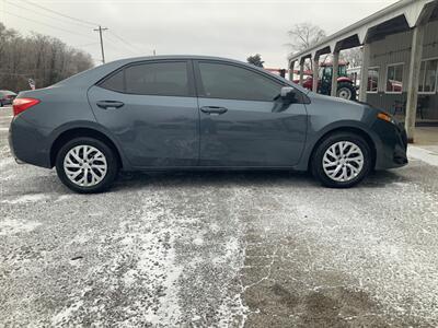 2017 Toyota Corolla LE   - Photo 5 - Metropolis, IL 62960