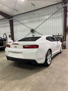 2016 Chevrolet Camaro LT   - Photo 7 - Metropolis, IL 62960