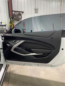 2016 Chevrolet Camaro LT   - Photo 21 - Metropolis, IL 62960