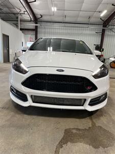 2018 Ford Focus ST - Photo 2 - Metropolis, IL 62960