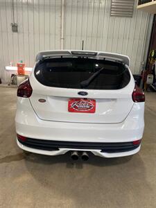 2018 Ford Focus ST - Photo 7 - Metropolis, IL 62960