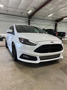 2018 Ford Focus ST - Photo 3 - Metropolis, IL 62960