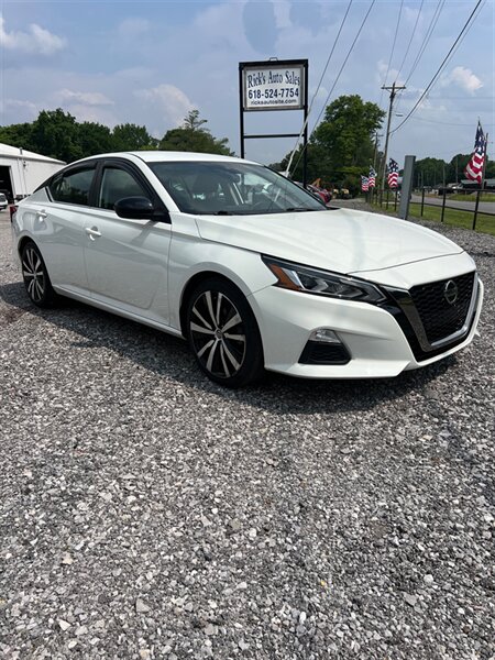 2020 Nissan Altima 2.5 SR  