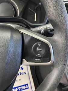 2018 Honda CR-V LX - Photo 14 - Metropolis, IL 62960