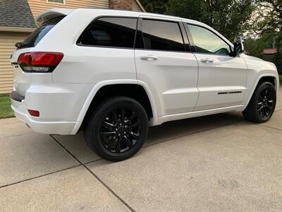 2017 Jeep Grand Cherokee Laredo   - Photo 8 - Metropolis, IL 62960