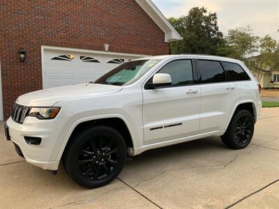 2017 Jeep Grand Cherokee Laredo   - Photo 3 - Metropolis, IL 62960