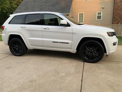 2017 Jeep Grand Cherokee Laredo   - Photo 4 - Metropolis, IL 62960