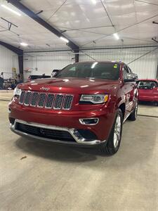 2015 Jeep Grand Cherokee Summit SUV