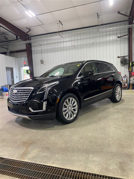 2018 Cadillac XT5 Platinum  