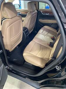 2018 Cadillac XT5 Platinum   - Photo 10 - Metropolis, IL 62960