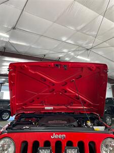 2015 Jeep Wrangler Sahara  Unlimited - Photo 29 - Metropolis, IL 62960