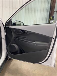2020 Hyundai Kona SE - Photo 22 - Metropolis, IL 62960