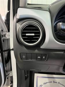 2020 Hyundai Kona SE - Photo 15 - Metropolis, IL 62960