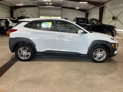 2020 Hyundai Kona SE - Photo 8 - Metropolis, IL 62960