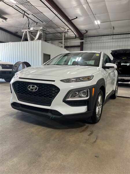 2020 Hyundai KONA SE  