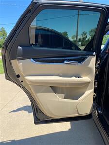 2018 Cadillac XT5   - Photo 22 - Metropolis, IL 62960