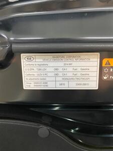 2014 Kia Soul Wagon   - Photo 28 - Metropolis, IL 62960