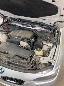 2016 BMW 320i xDrive - Photo 31 - Metropolis, IL 62960
