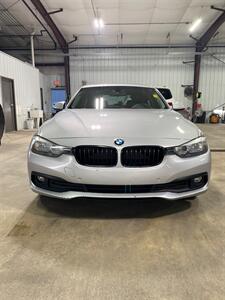2016 BMW 320i xDrive - Photo 2 - Metropolis, IL 62960