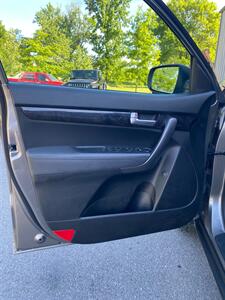 2014 Kia Sorento LX - Photo 20 - Metropolis, IL 62960