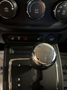 2015 Jeep Patriot Latitude   - Photo 10 - Metropolis, IL 62960