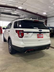 2017 Ford Explorer Sport - Photo 6 - Metropolis, IL 62960