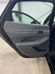 2022 Hyundai Sonata N Line   - Photo 23 - Metropolis, IL 62960