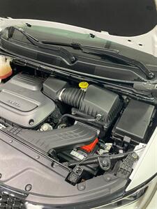 2022 Chrysler Pacifica Touring L   - Photo 27 - Metropolis, IL 62960