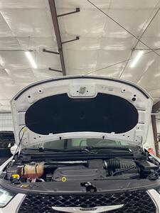 2022 Chrysler Pacifica Touring L   - Photo 30 - Metropolis, IL 62960