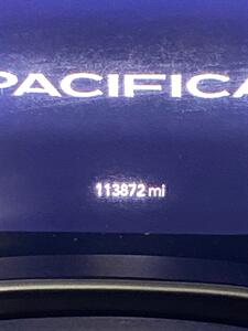 2022 Chrysler Pacifica Touring L   - Photo 24 - Metropolis, IL 62960