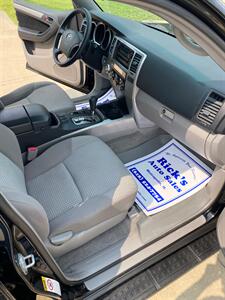 2009 Toyota 4Runner SR5   - Photo 10 - Metropolis, IL 62960
