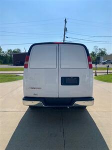 2018 Chevrolet Express 2500   - Photo 8 - Metropolis, IL 62960