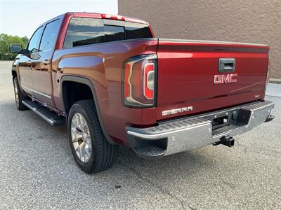 2017 GMC Sierra 1500 SLT   - Photo 9 - Metropolis, IL 62960
