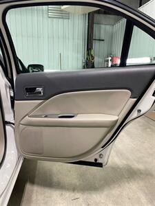 2012 Ford Fusion SEL   - Photo 23 - Metropolis, IL 62960