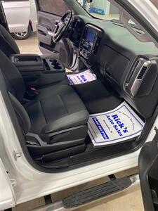 2019 Chevrolet Silverado 1500 LT - Photo 16 - Metropolis, IL 62960