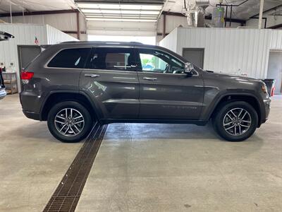 2019 Jeep Grand Cherokee Limited - Photo 4 - Metropolis, IL 62960
