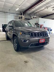 2019 Jeep Grand Cherokee Limited - Photo 2 - Metropolis, IL 62960