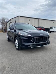 2021 Ford Escape SE   - Photo 2 - Metropolis, IL 62960