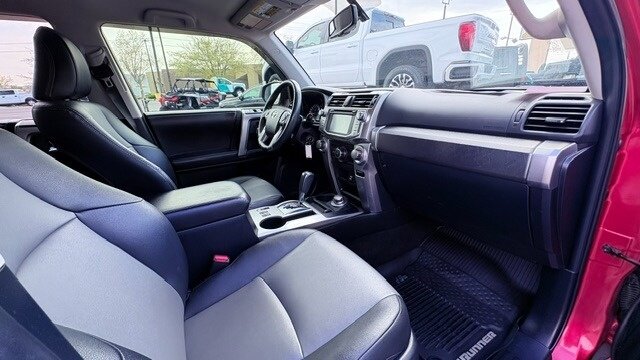 2019 Toyota 4Runner SR5 Premium - Photo 15 - Reno, NV 89511