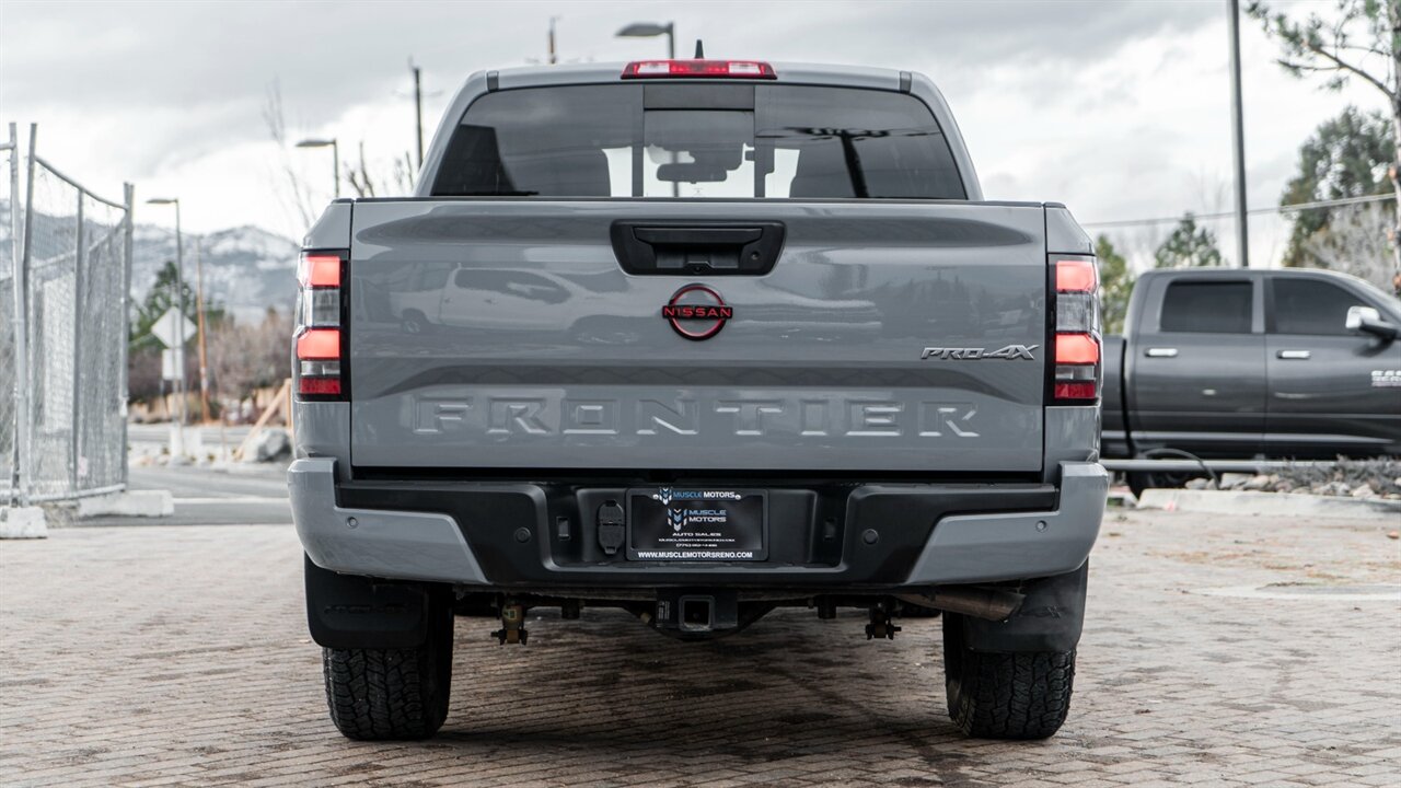 2023 Nissan Frontier PRO-4X   - Photo 6 - Reno, NV 89511
