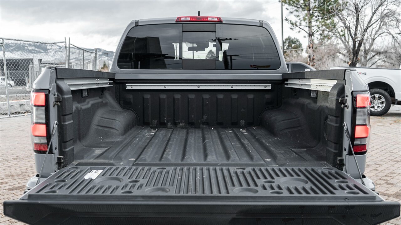 2023 Nissan Frontier PRO-4X   - Photo 15 - Reno, NV 89511