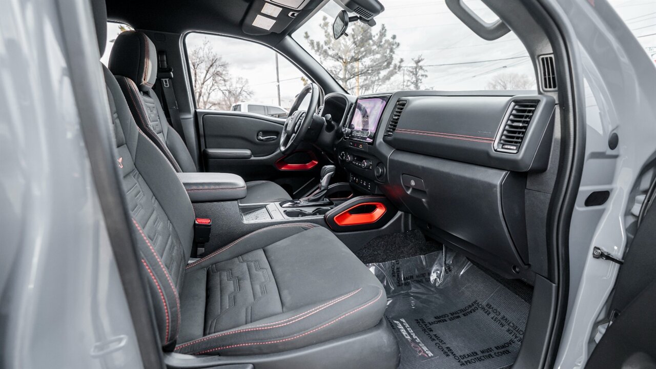 2023 Nissan Frontier PRO-4X   - Photo 19 - Reno, NV 89511