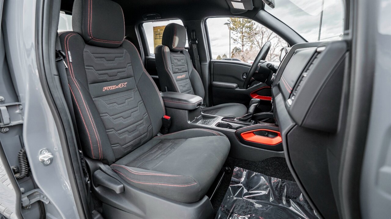 2023 Nissan Frontier PRO-4X   - Photo 18 - Reno, NV 89511