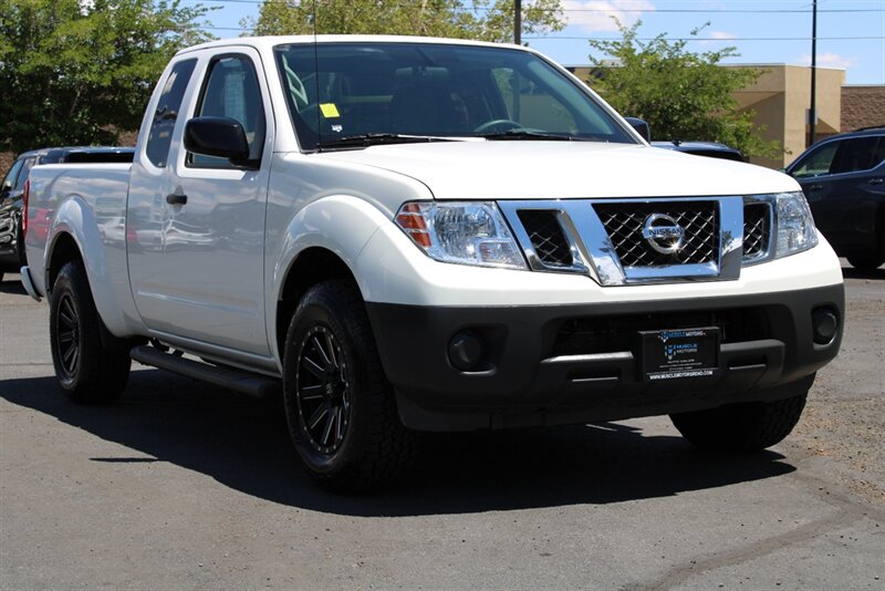 2019 Nissan Frontier S  