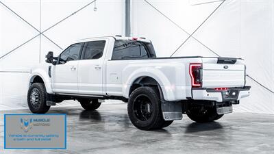 2022 Ford F-450 Lariat DRW  