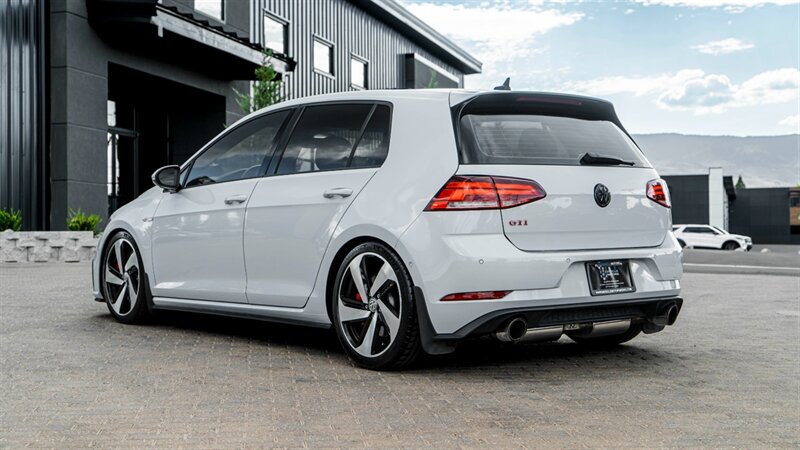 2019 Volkswagen Golf GTI Autobahn  