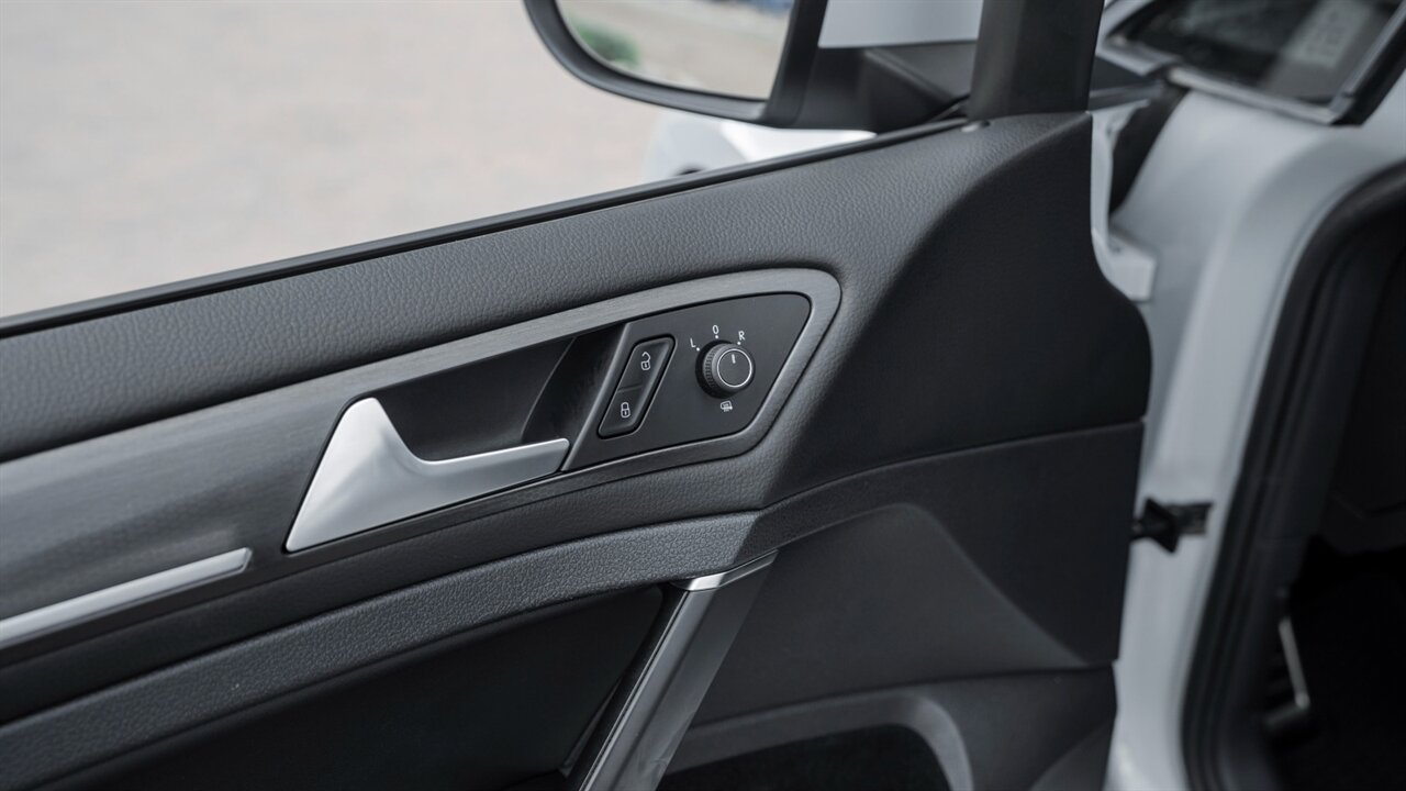 2019 Volkswagen Golf GTI Autobahn - Photo 27 - Reno, NV 89511