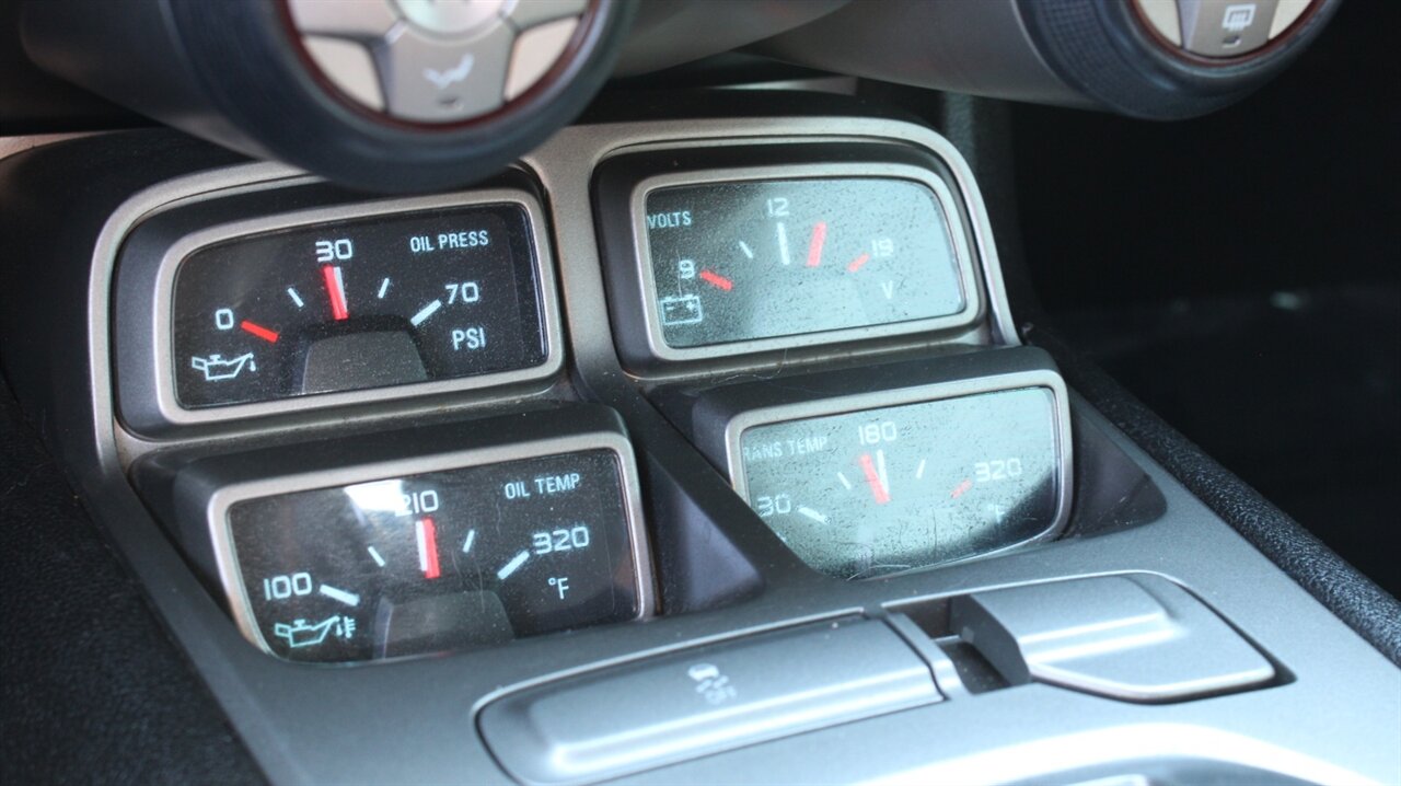 2013 Chevrolet Camaro SS 2SS - Photo 27 - Reno, NV 89511