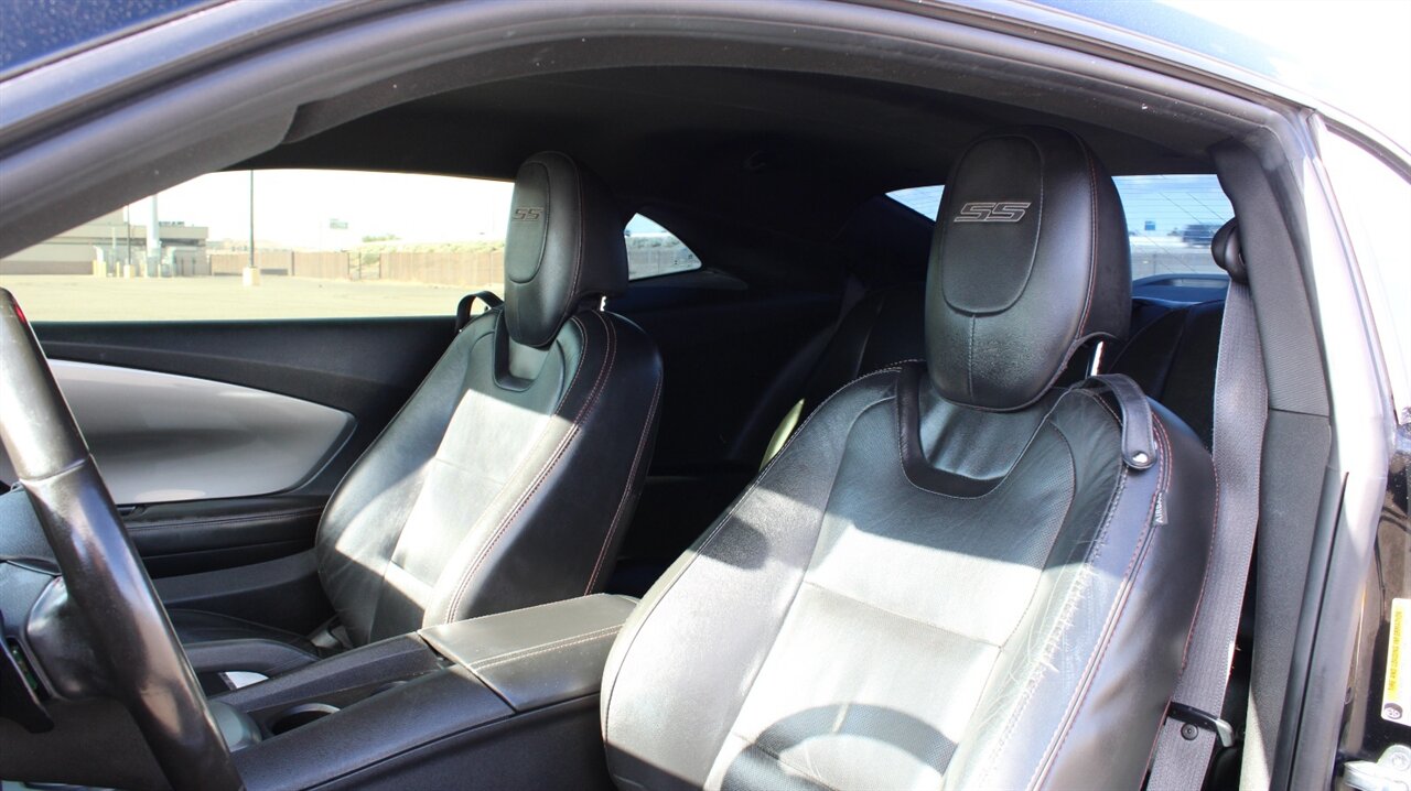2013 Chevrolet Camaro SS 2SS - Photo 24 - Reno, NV 89511