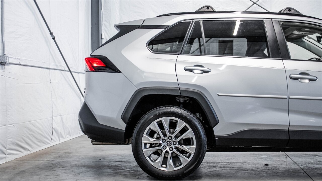 2019 Toyota RAV4 XLE Premium - Photo 14 - Reno, NV 89511